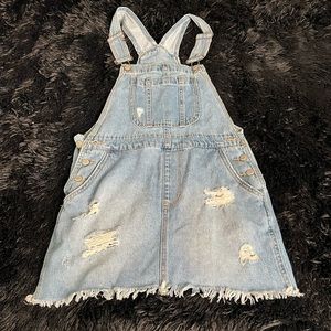 Overall dress